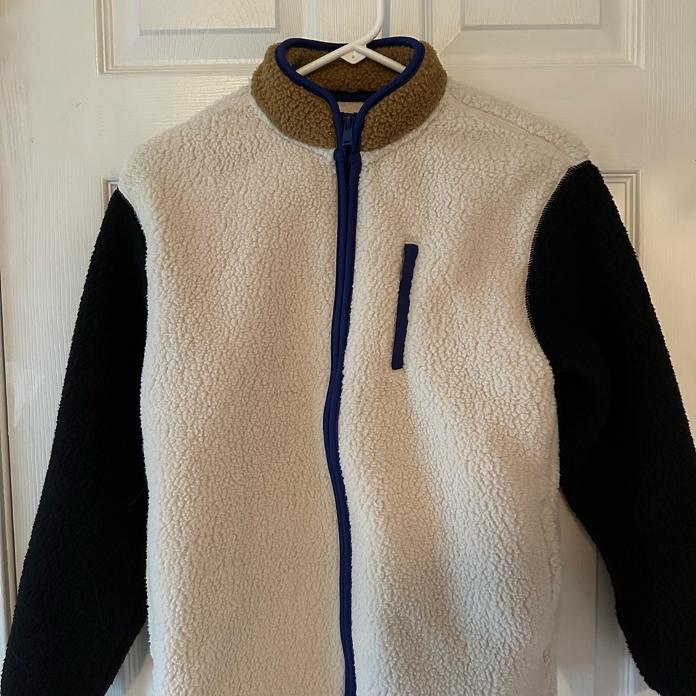 Old Navy Kids Tan and Black Fleece Jacket